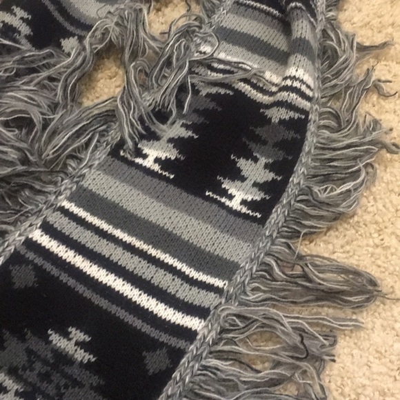 Infinity scarf! - Picture 2 of 2